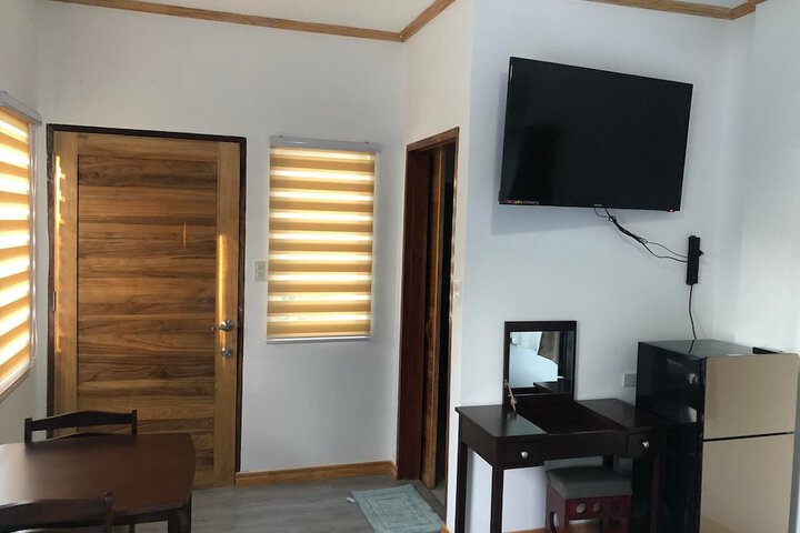 Room 10 of 30