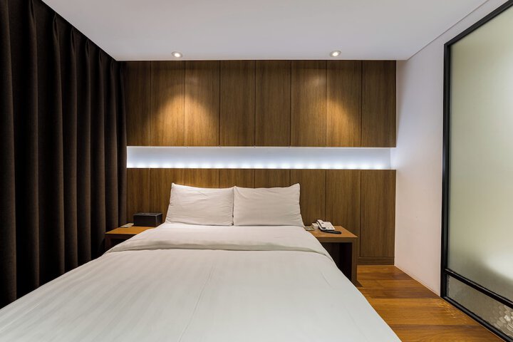 Room 40 of 84
