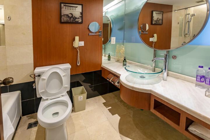 Bath Interior