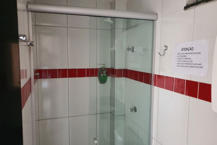 Room 19 of 28