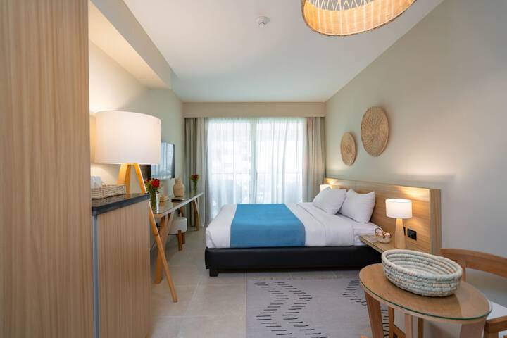 Room 169 of 307