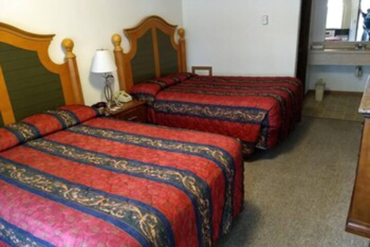 Room 4 of 4