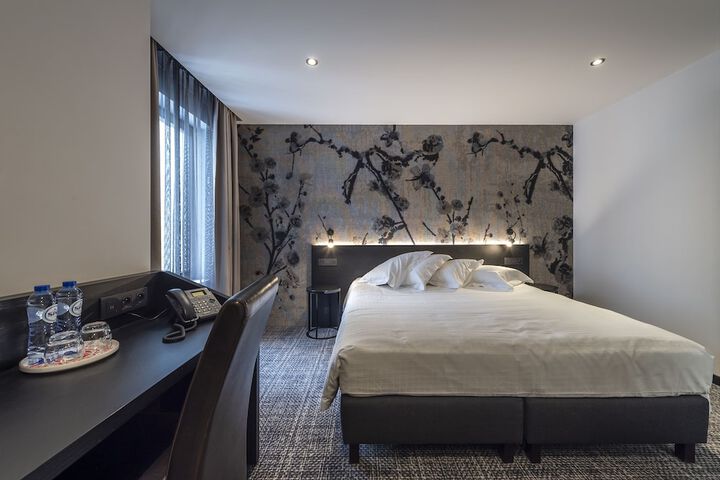 Room 14 of 39