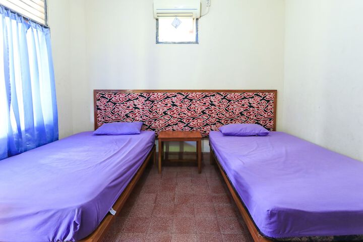 Room 13 of 24