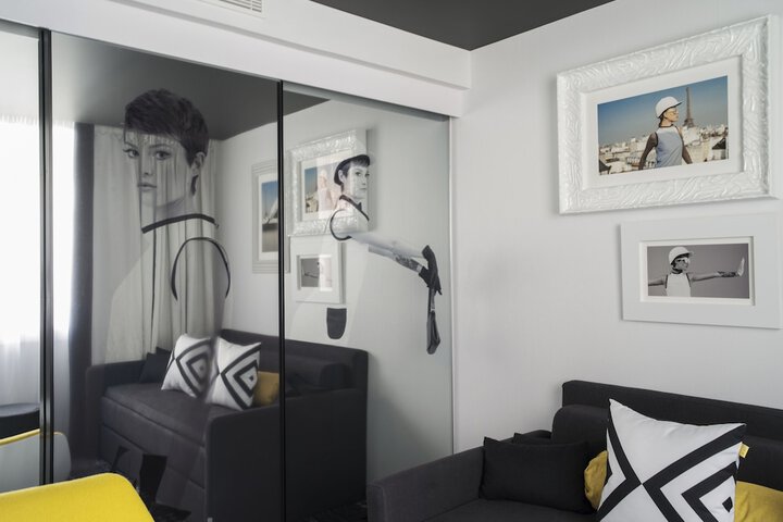 Room 34 of 63