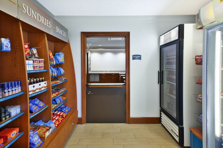 Snack bar