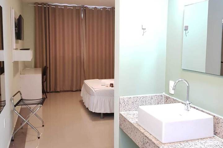 Room 10 of 41