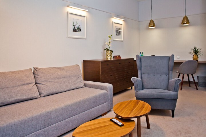 Room 20 of 65
