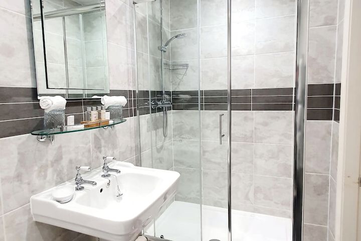 Bath Interior