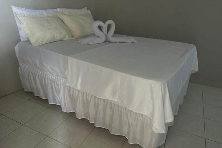 Room 3 of 34