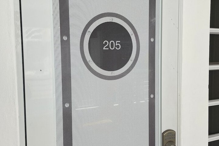 Room 14 of 71