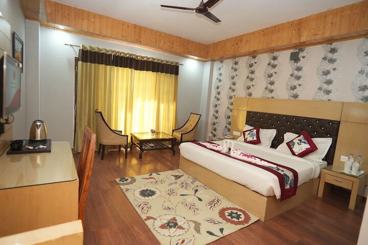 Room 17 of 23