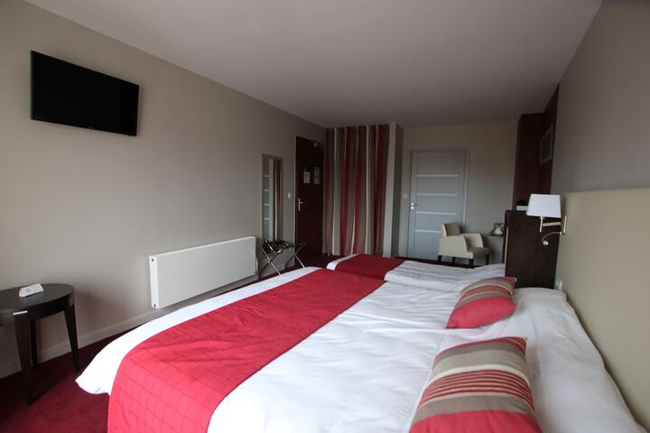 Room 14 of 41