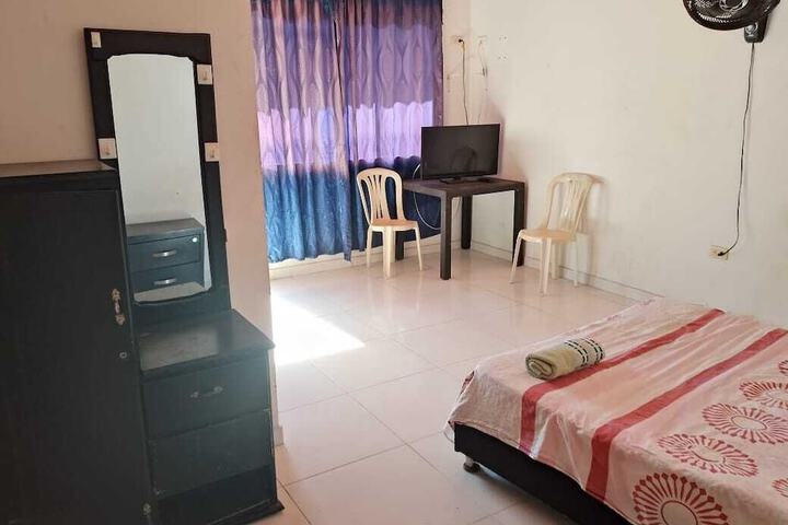 Room 4 of 47