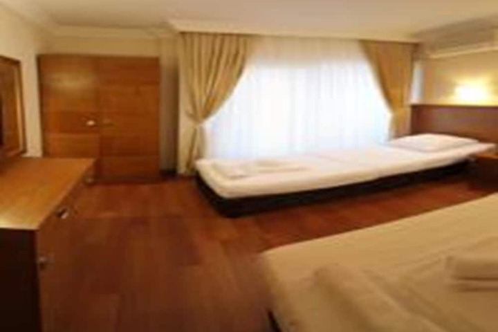 Room 6 of 41