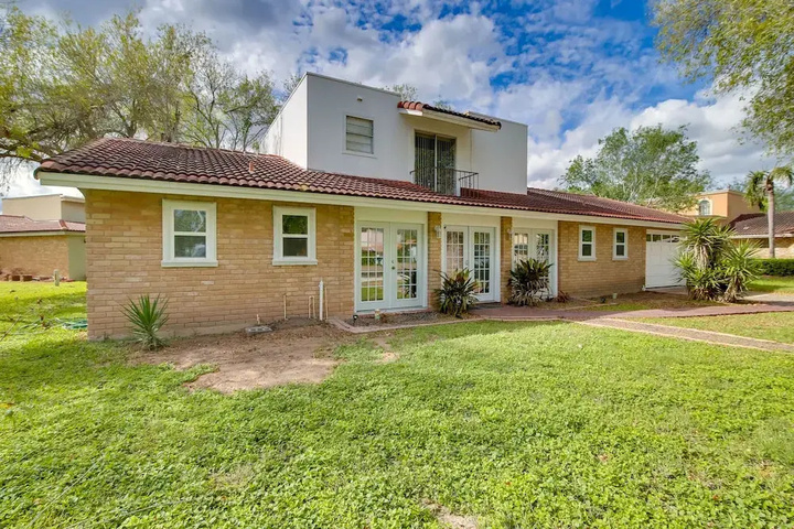 Image of Cozy Rancho Viejo Studio Rental 29 Mi to Beach