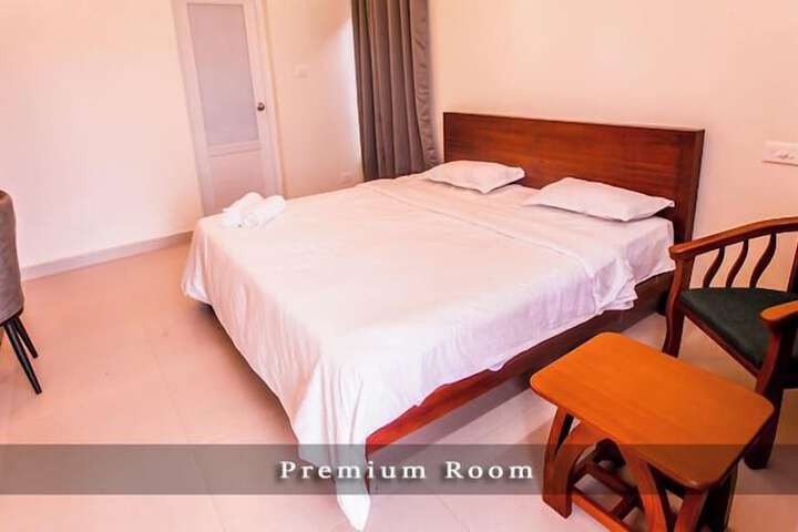 Room 2 of 31