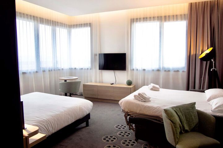 Hotel Interior 45 of 91
