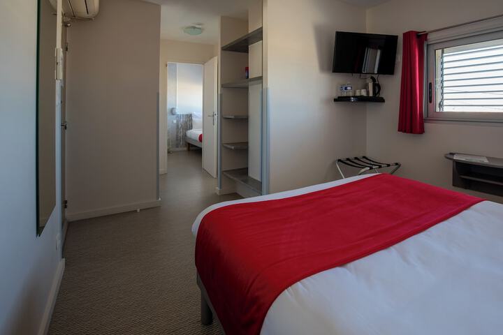 Room 22 of 69