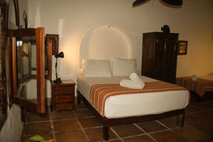 Room 52 of 110