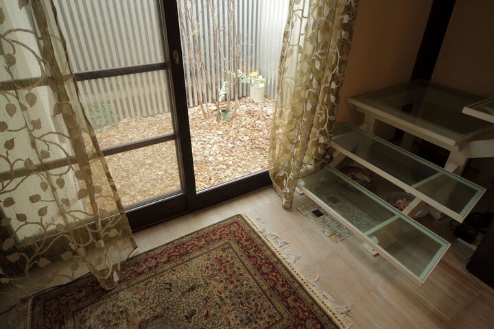 Room 2 of 14