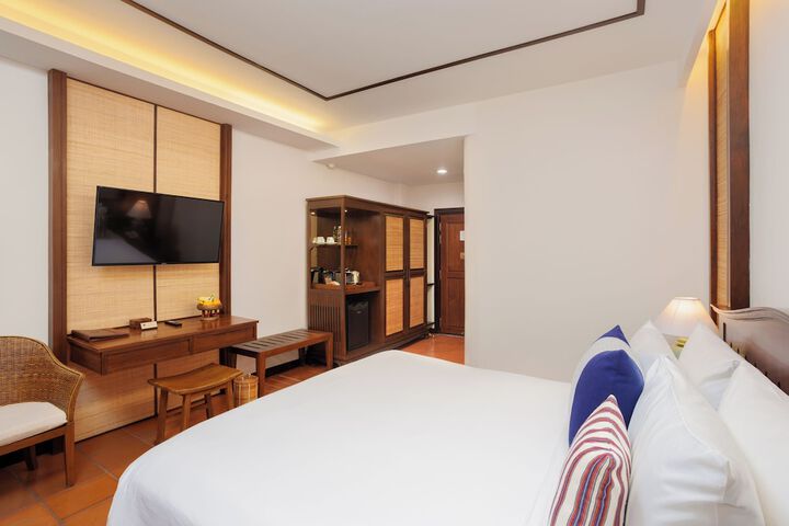 Room 25 of 140