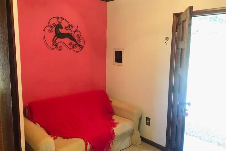 Room 13 of 19