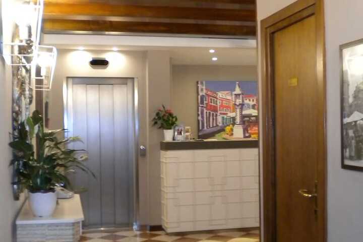 Hotel Interior 6 of 126