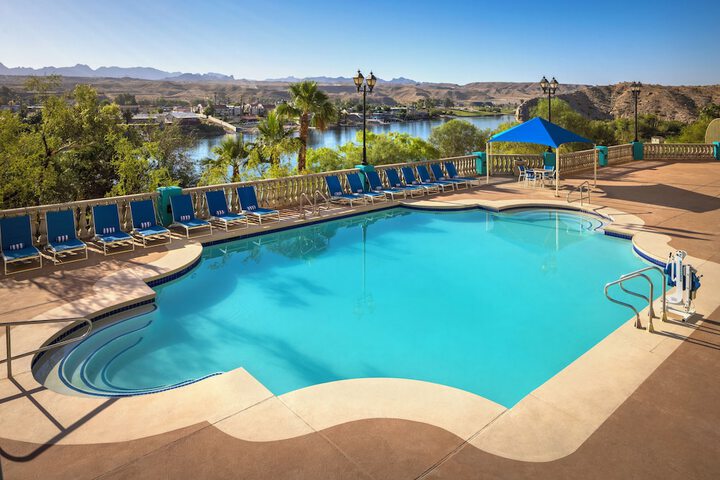 Pool 52 of 105