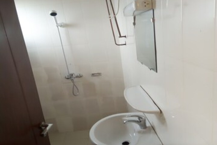 Room 4 of 21