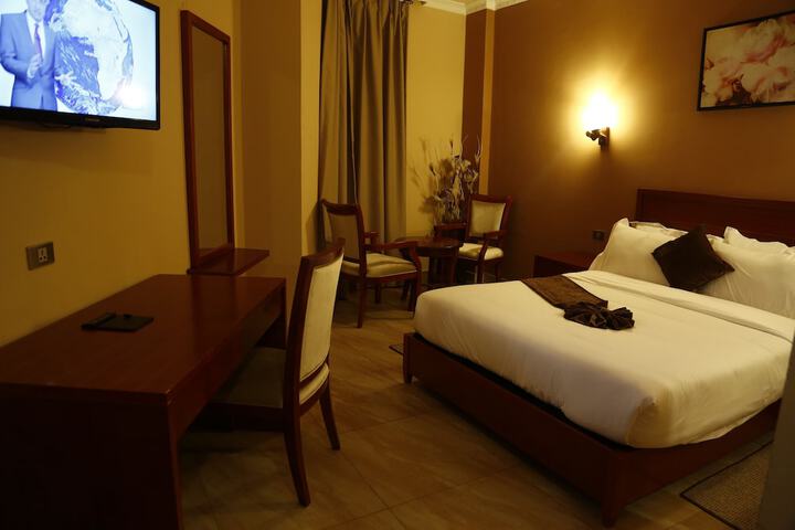 Room 10 of 58