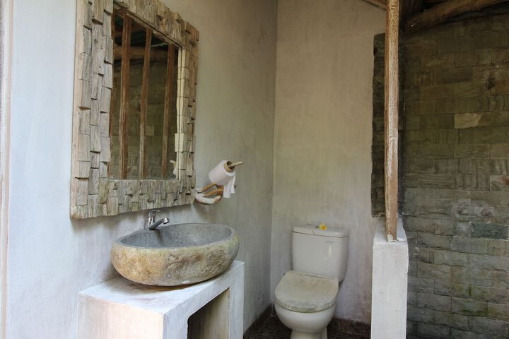 Room 7 of 10