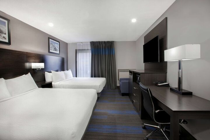 Room 20 of 38