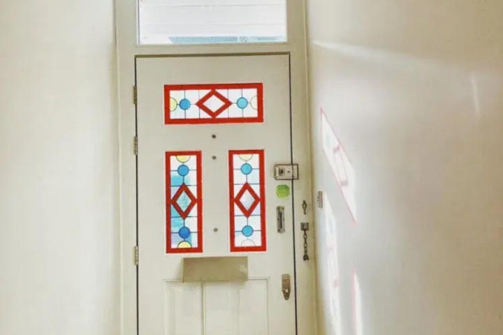 Room 10 of 14