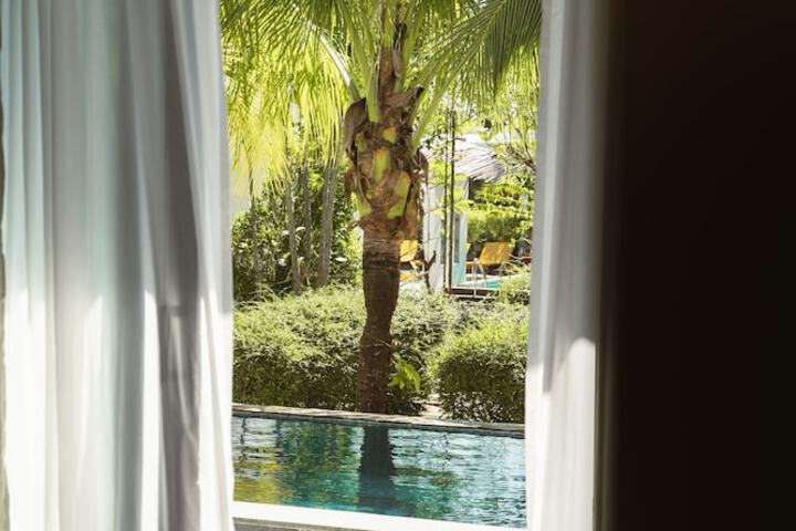 Room 14 of 60