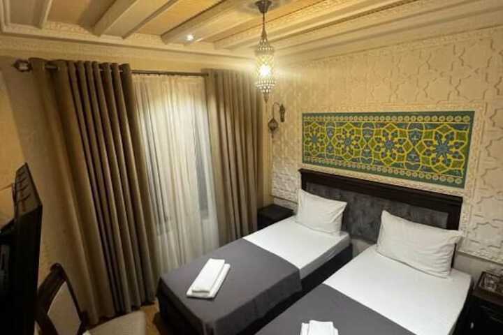 Room 26 of 43