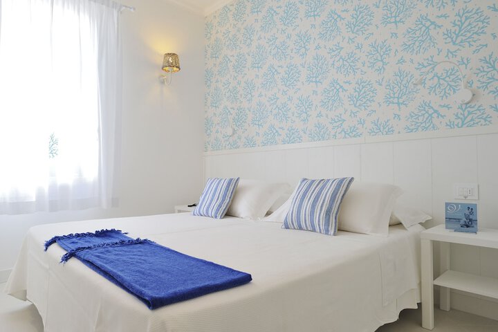 Room 3 of 56