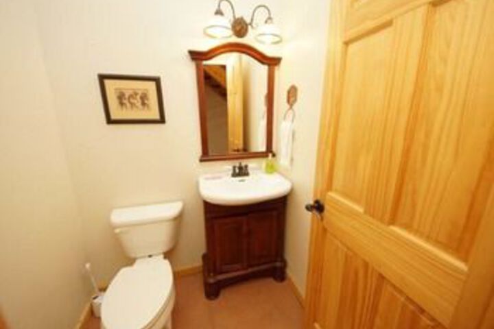 Room 5 of 65