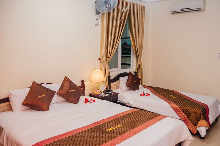 Room 6 of 43