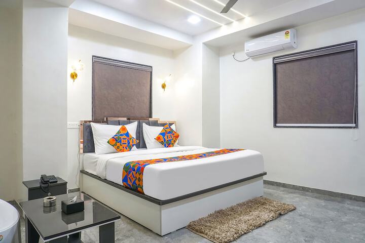 Fabhotel Hill Top Inn