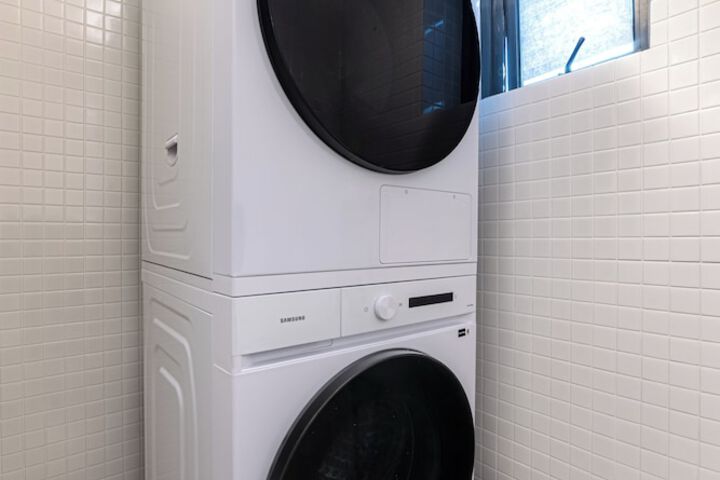Laundry 81 of 130