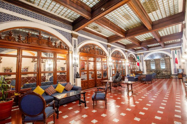 Guest Lobby