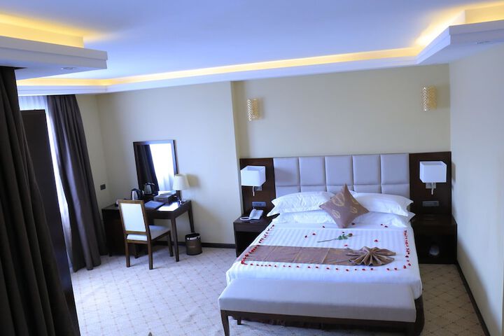 Room 3 of 19