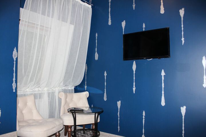 Room 9 of 40