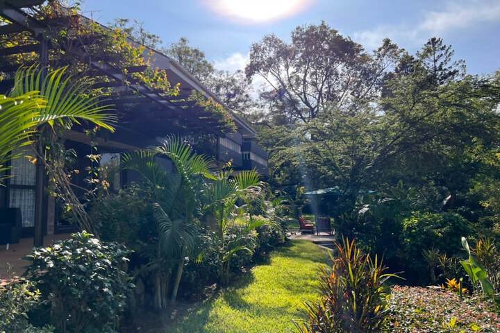 Pangolin Nest Boutique Hotel