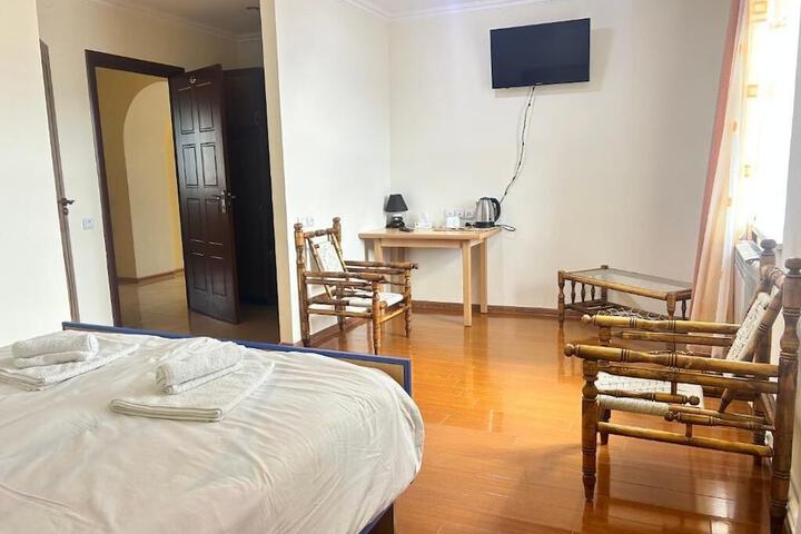 Room 34 of 75