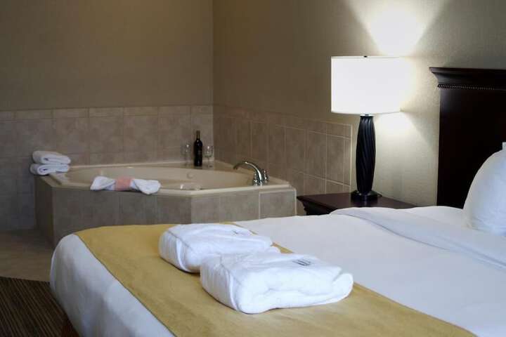 1 Bedroom Suite 2 Queen Beds (9 of 10)