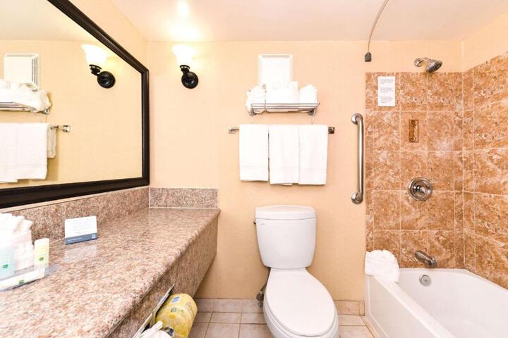 Photo 28