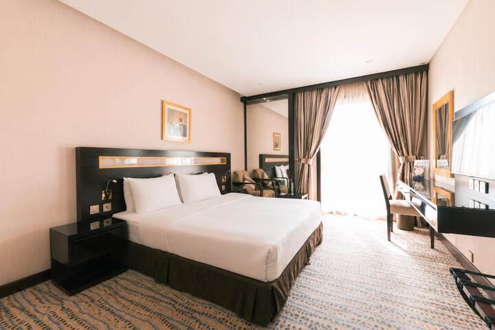 Room 26 of 108