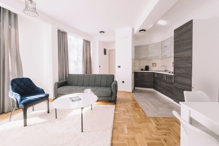 Room 48 of 108